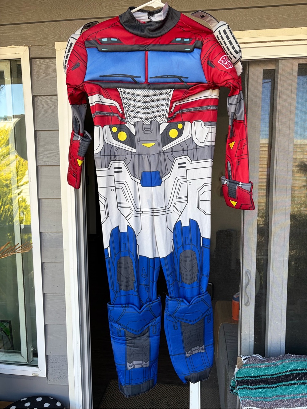 Kid’s Transformers Optimus Prime muscle costume